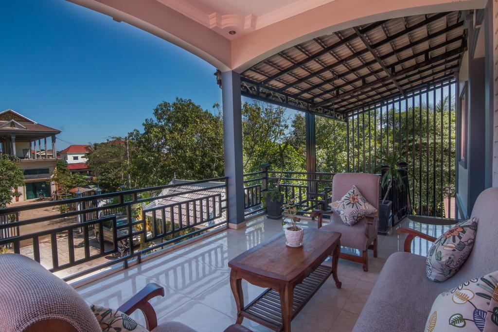 Angkor'S Sunshine Bed & Breakfast เสียมราฐ ภายนอก รูปภาพ