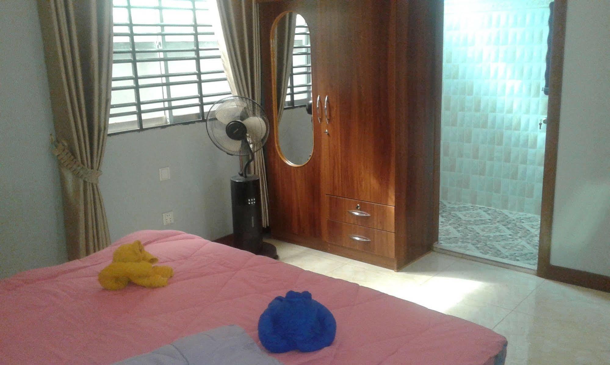 Angkor'S Sunshine Bed & Breakfast เสียมราฐ ภายนอก รูปภาพ
