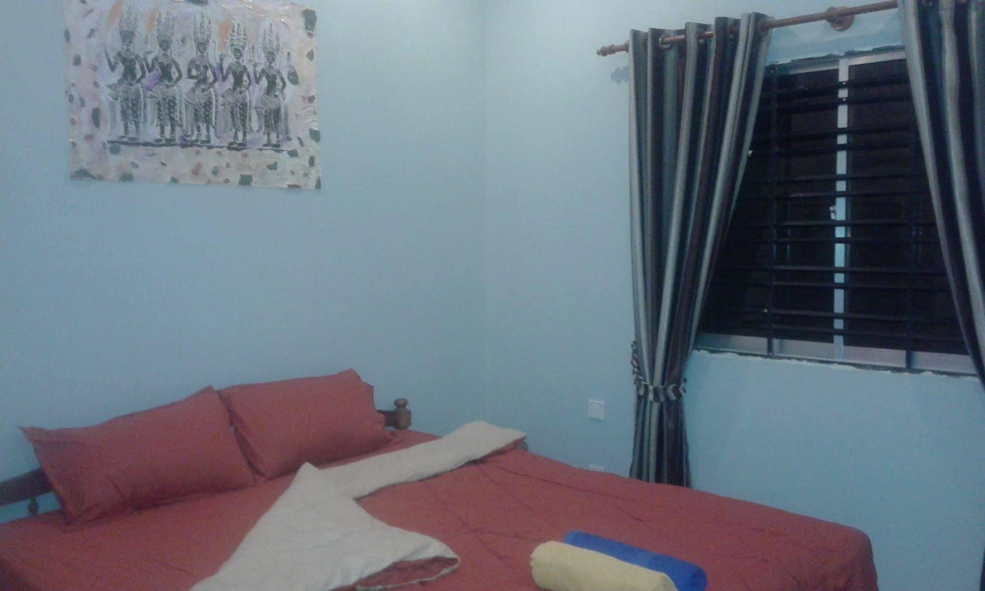Angkor'S Sunshine Bed & Breakfast เสียมราฐ ภายนอก รูปภาพ